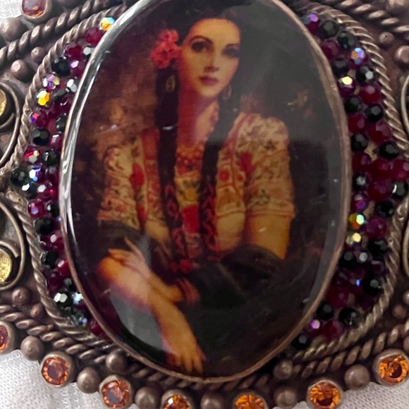 Vintage “The Goddess Image” Buckle w/Rhinestone Crystal Jeweled Leather Belt - Picture 8 of 11